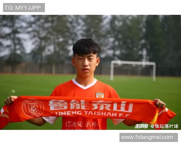 广州羽毛球队以93分稳居大师赛积分榜首位展现强劲实力